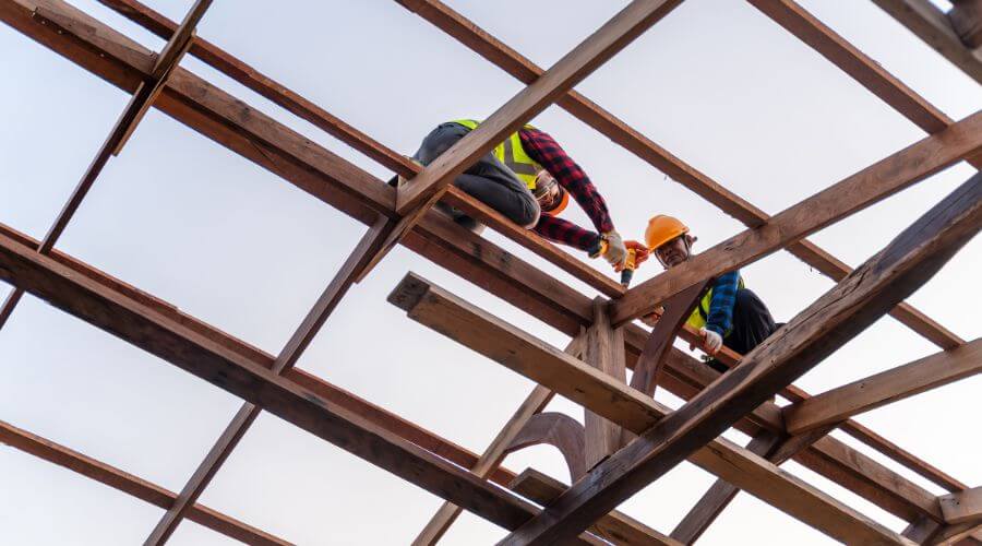 Professional gutter cleaning services in Denver, IA